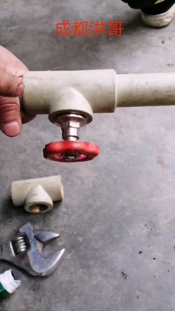 裝水管的小竅門,截止閥取下閥芯剛好能裝上一個2o的水龍頭